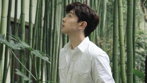 邓伦最新八卦爆料,邓伦新恋情曝光？神秘女友身份引热议